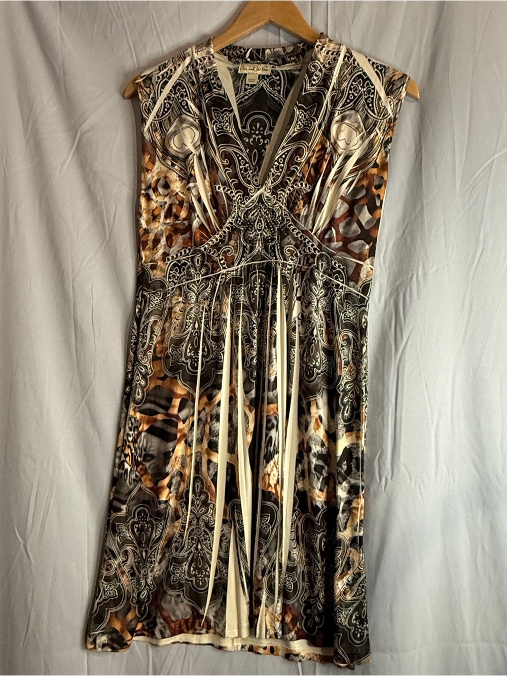 live and let live Dress
